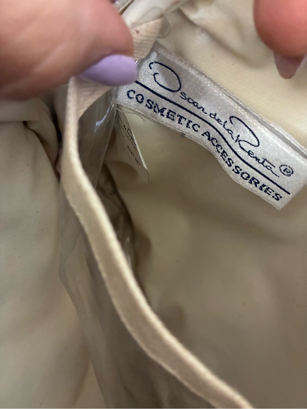 Oscar De La Renta Straw Woven makeup travel bag - Picture 3 of 7